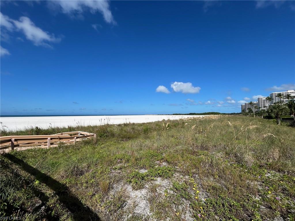 180 Seaview Ct 212 Property Photo 10