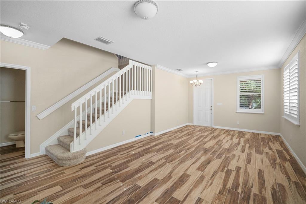 8542 Sumner Ave 1 Property Photo 3