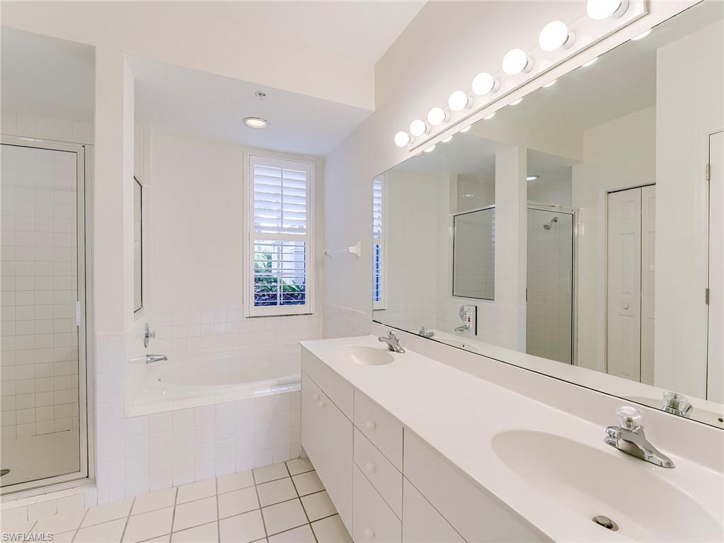 25203 Pelican Creek Cir 102 Property Photo 20