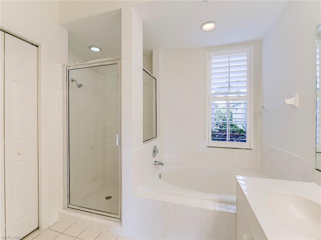 25203 Pelican Creek Cir 102 Property Photo 21