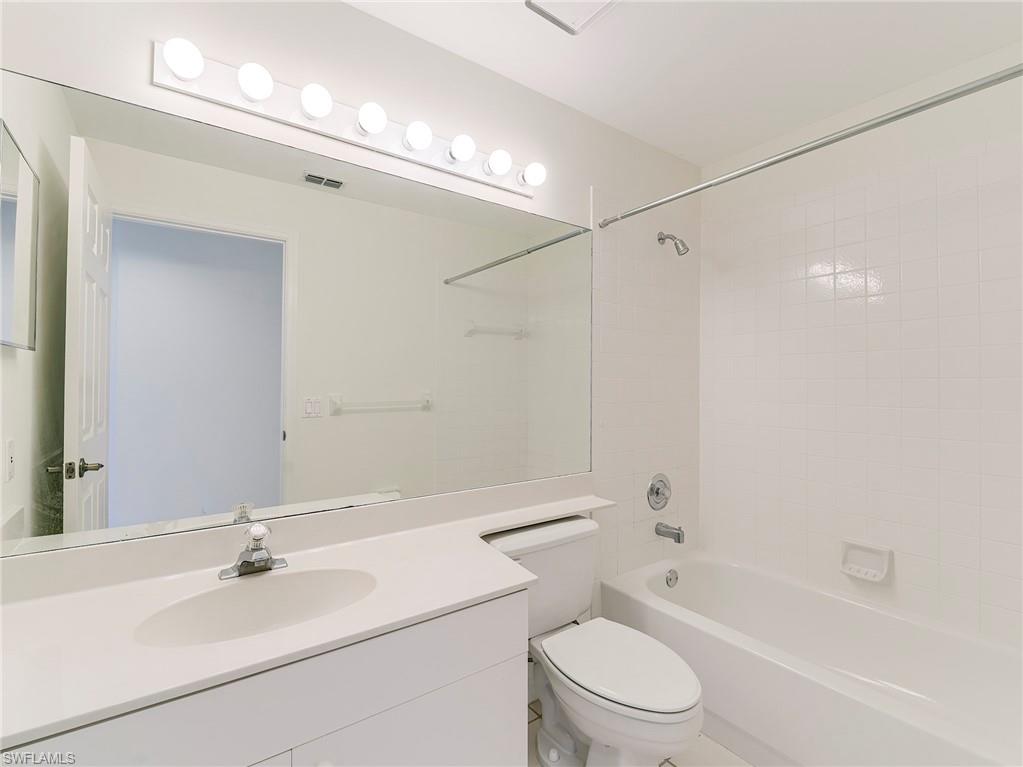 25203 Pelican Creek Cir 102 Property Photo 26