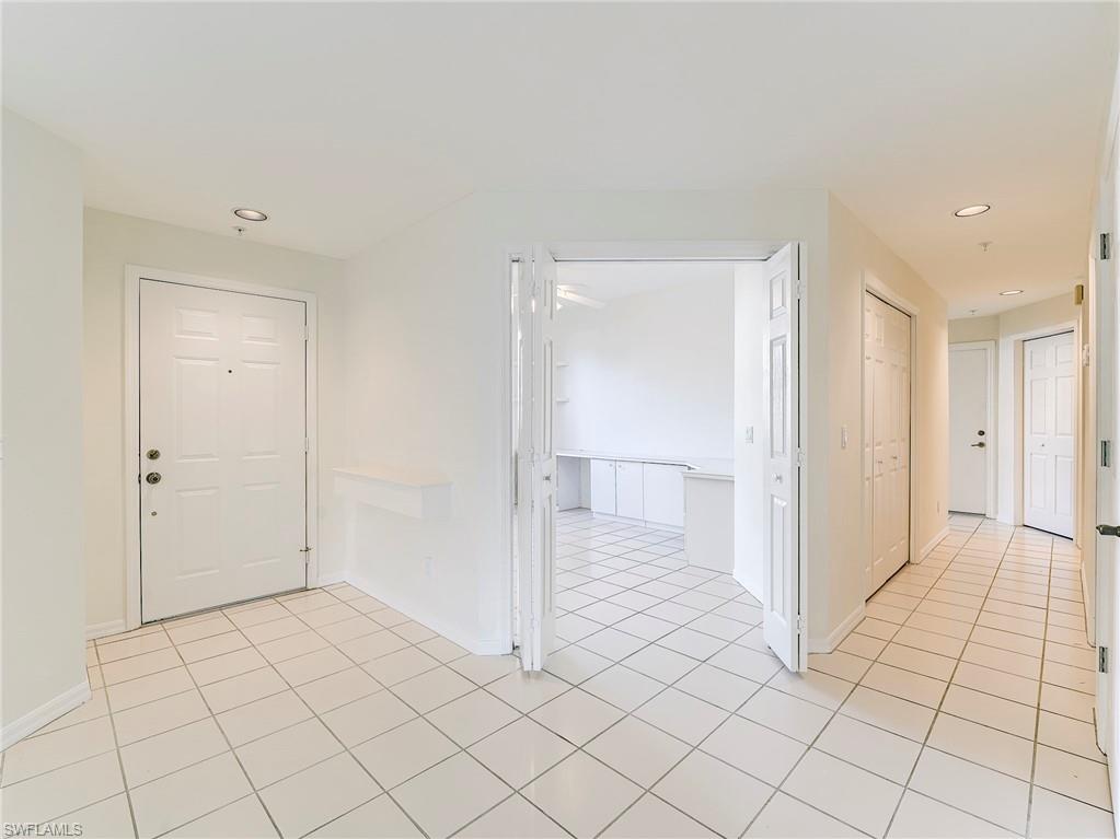 25203 Pelican Creek Cir 102 Property Photo 31