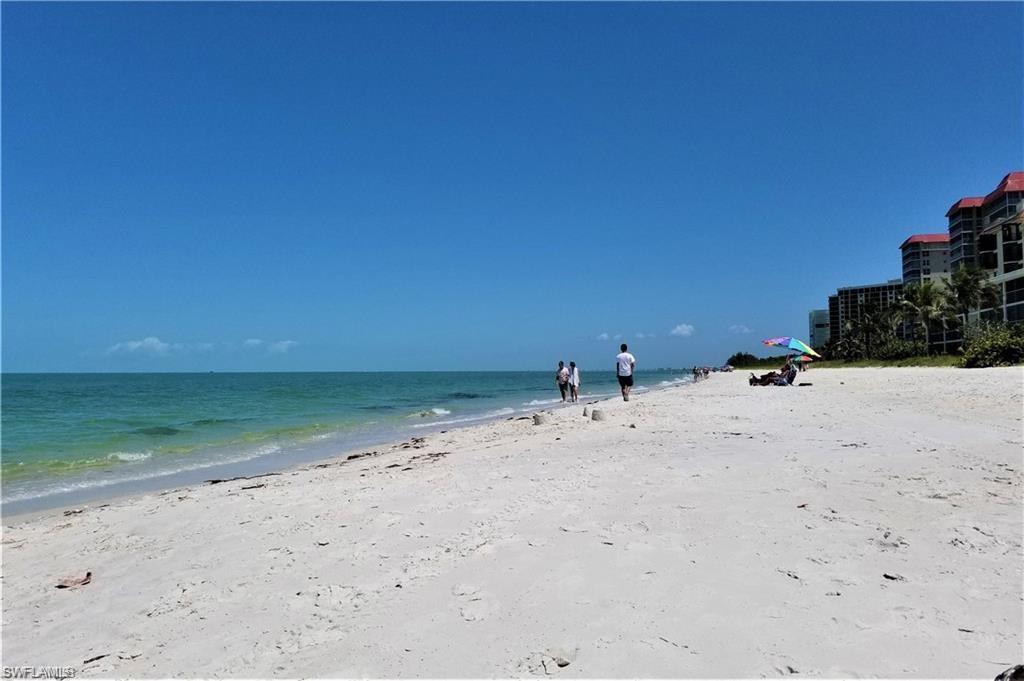 10475 Gulf Shore Dr 114 Property Photo 3
