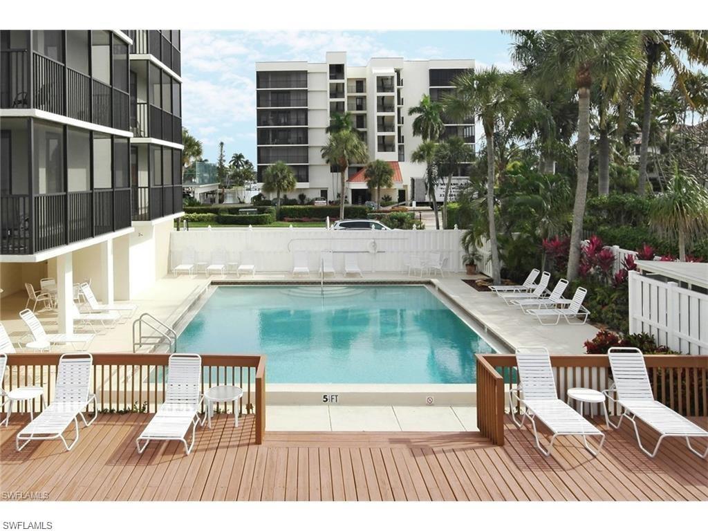 10475 Gulf Shore Dr 114 Property Photo 27
