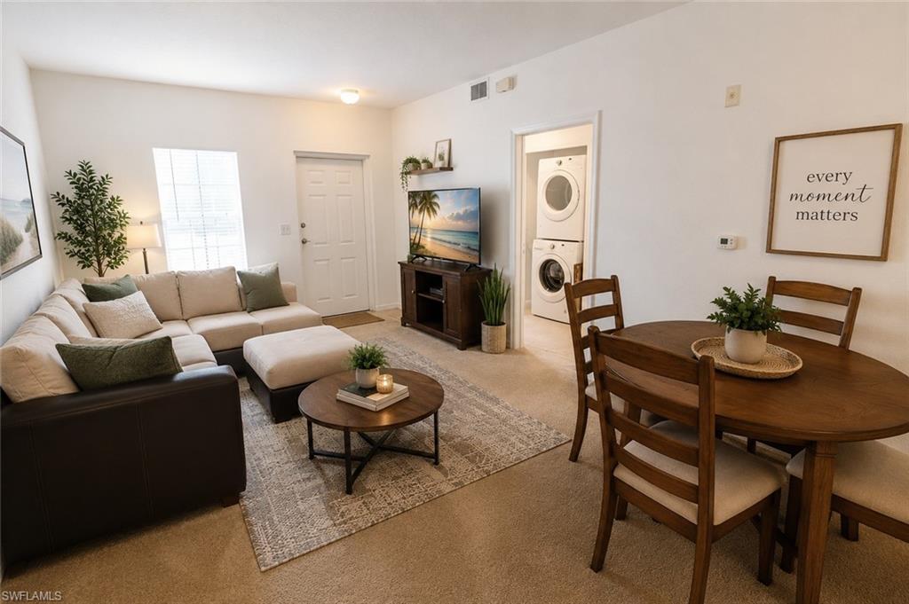 8555 Bernwood Cove Loop 105 Property Photo 3