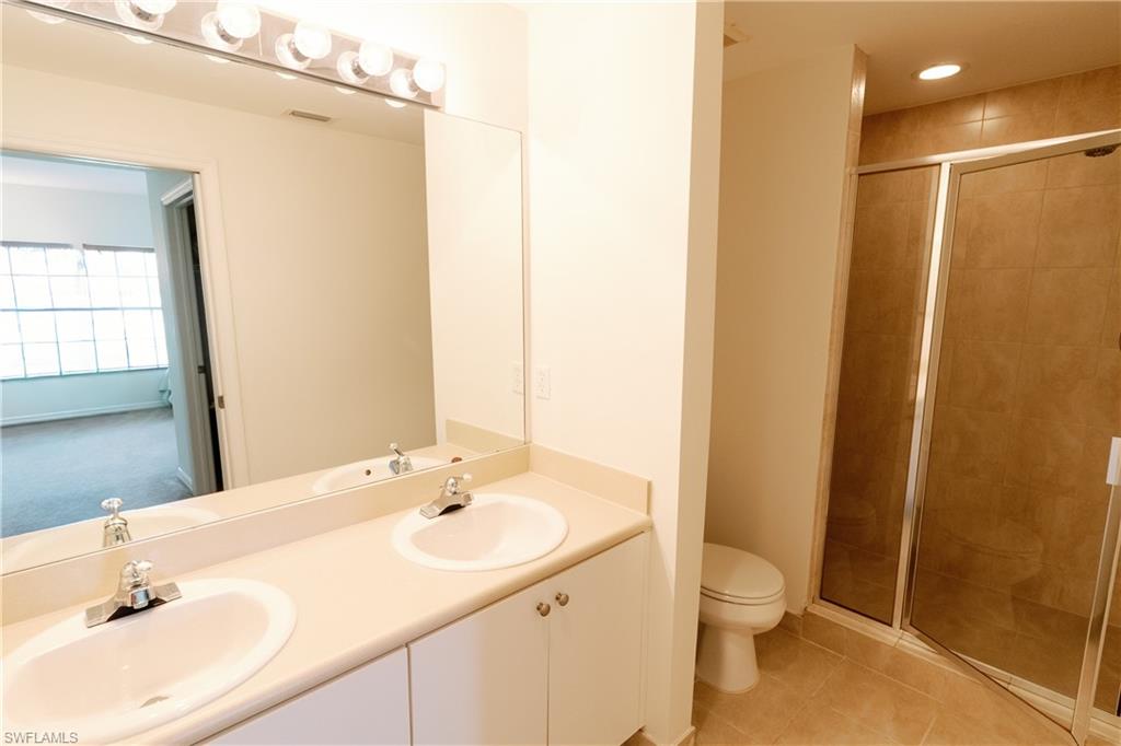 8555 Bernwood Cove Loop 105 Property Photo 19