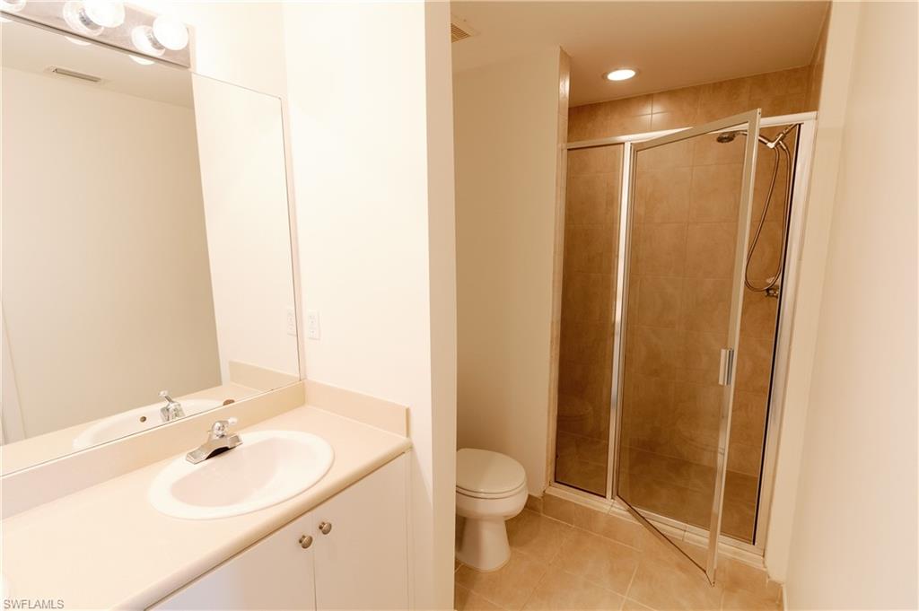 8555 Bernwood Cove Loop 105 Property Photo 20