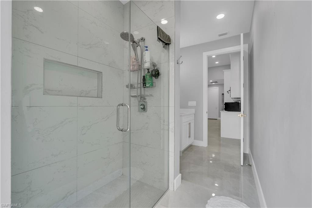 2218 Sw 25th St Property Photo 19