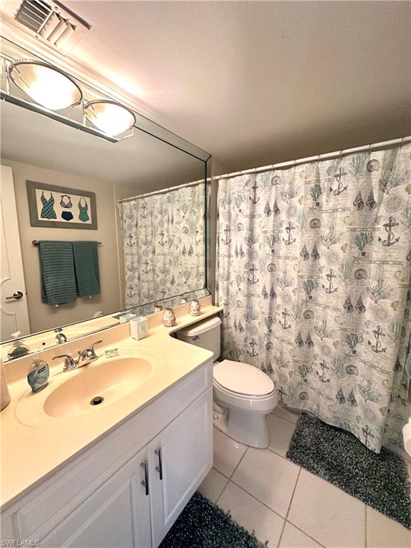 555 Park Shore Dr B-311 Property Photo 29