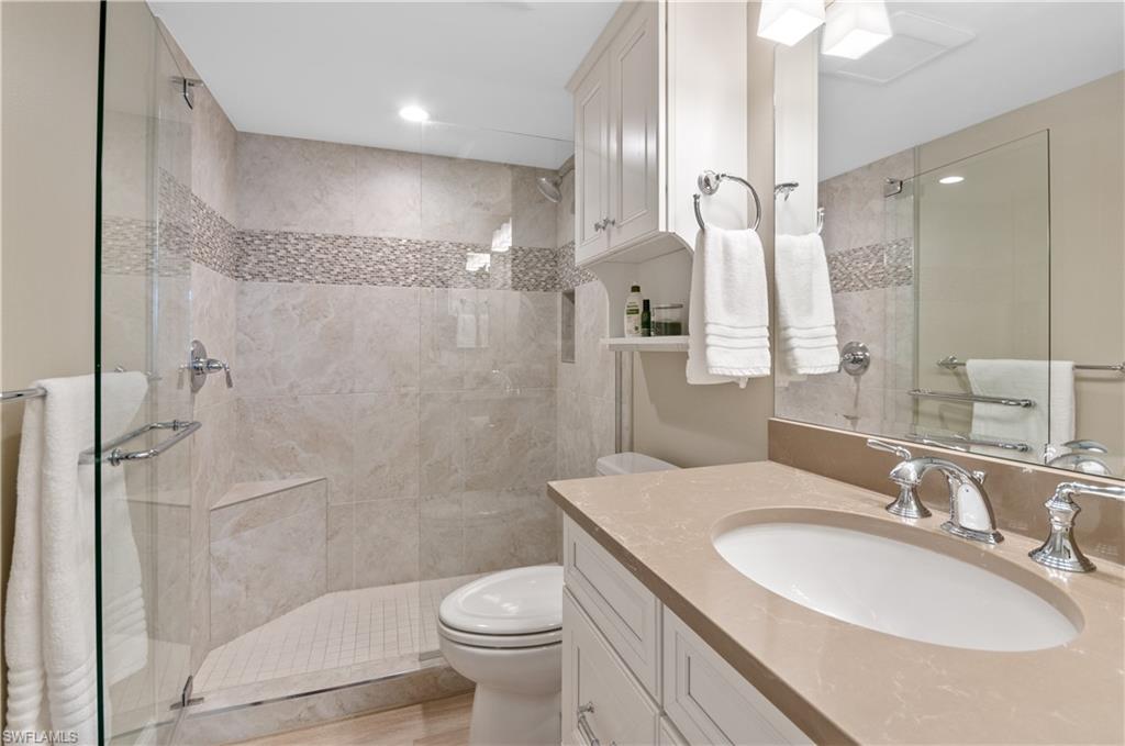 534 12th Ave S 534 Property Photo 16