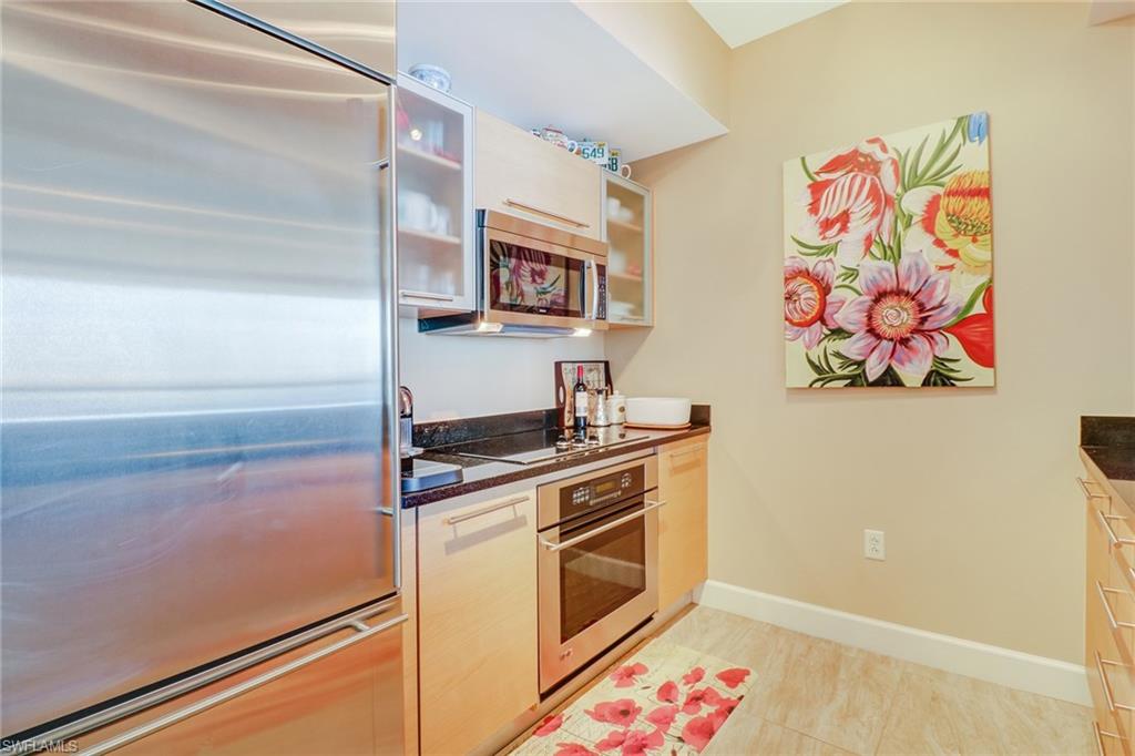 3000 Oasis Grand Blvd 3006 Property Photo 12