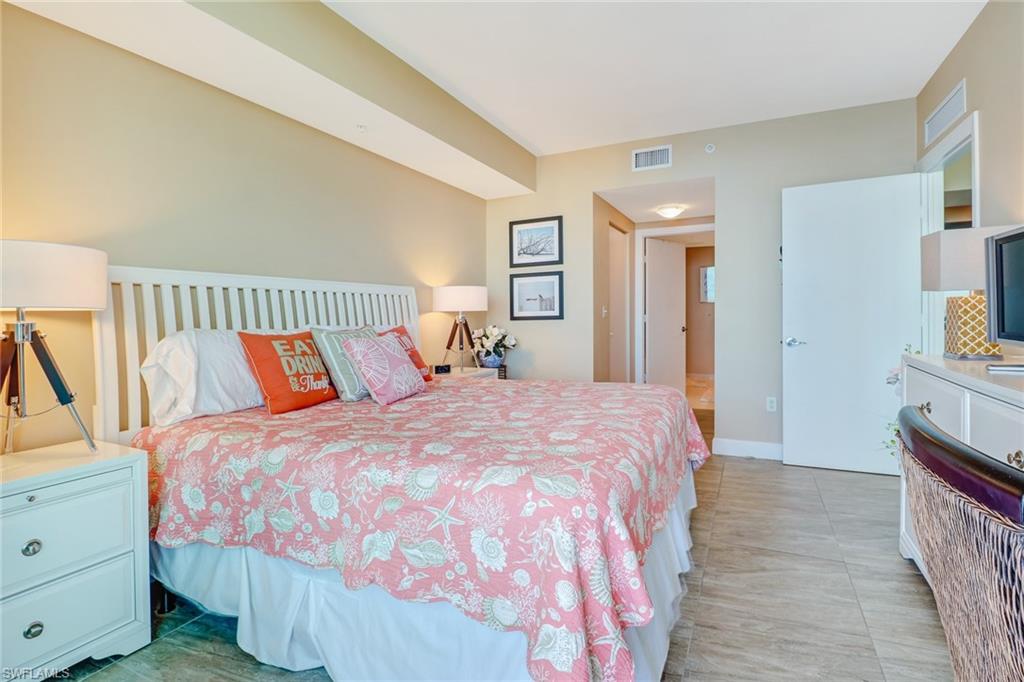 3000 Oasis Grand Blvd 3006 Property Photo 13