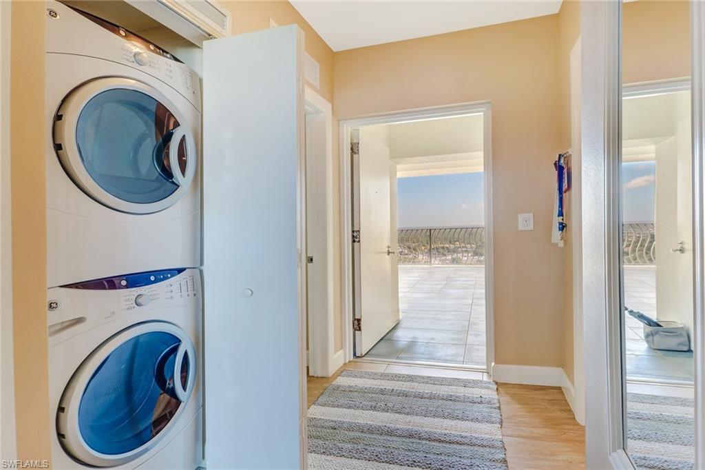 3000 Oasis Grand Blvd 3006 Property Photo 21