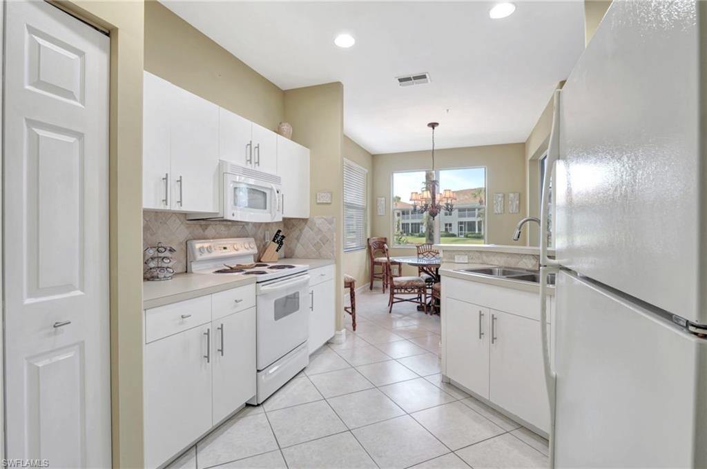 784 Carrick Bend Cir 101 Property Photo 8