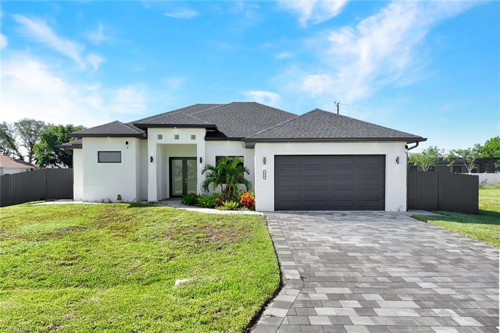 636 8th Ter Property Photo 1