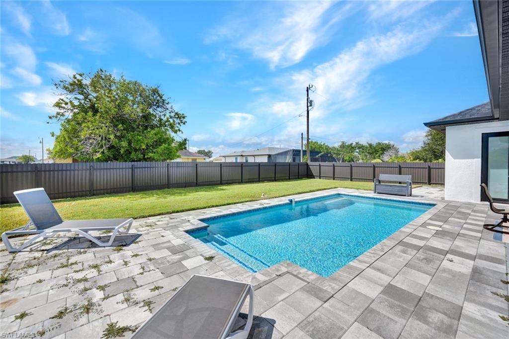 636 8th Ter Property Photo 30