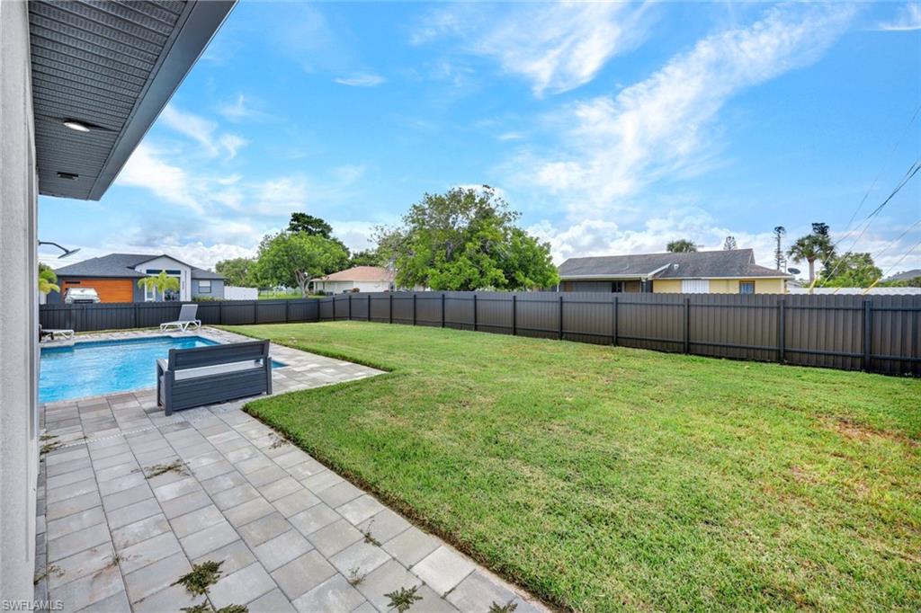 636 8th Ter Property Photo 33