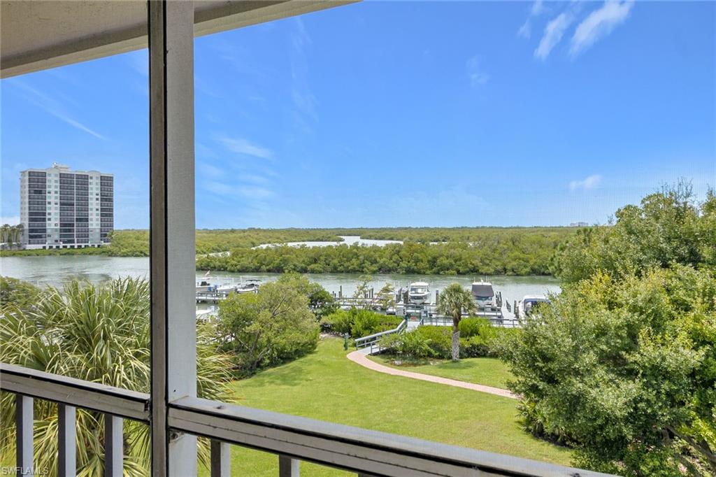300 Horse Creek Dr 408 Property Photo 11