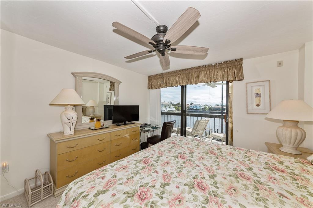 591 Seaview Ct A-306 Property Photo 9