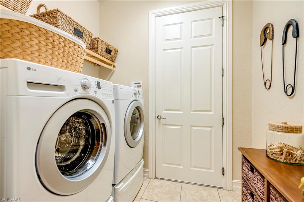 9161 Chula Vista St 135-2 Property Photo 23