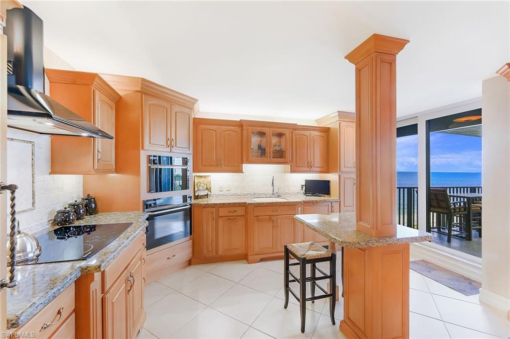 4005 Gulf Shore Blvd N 607 Property Photo 6