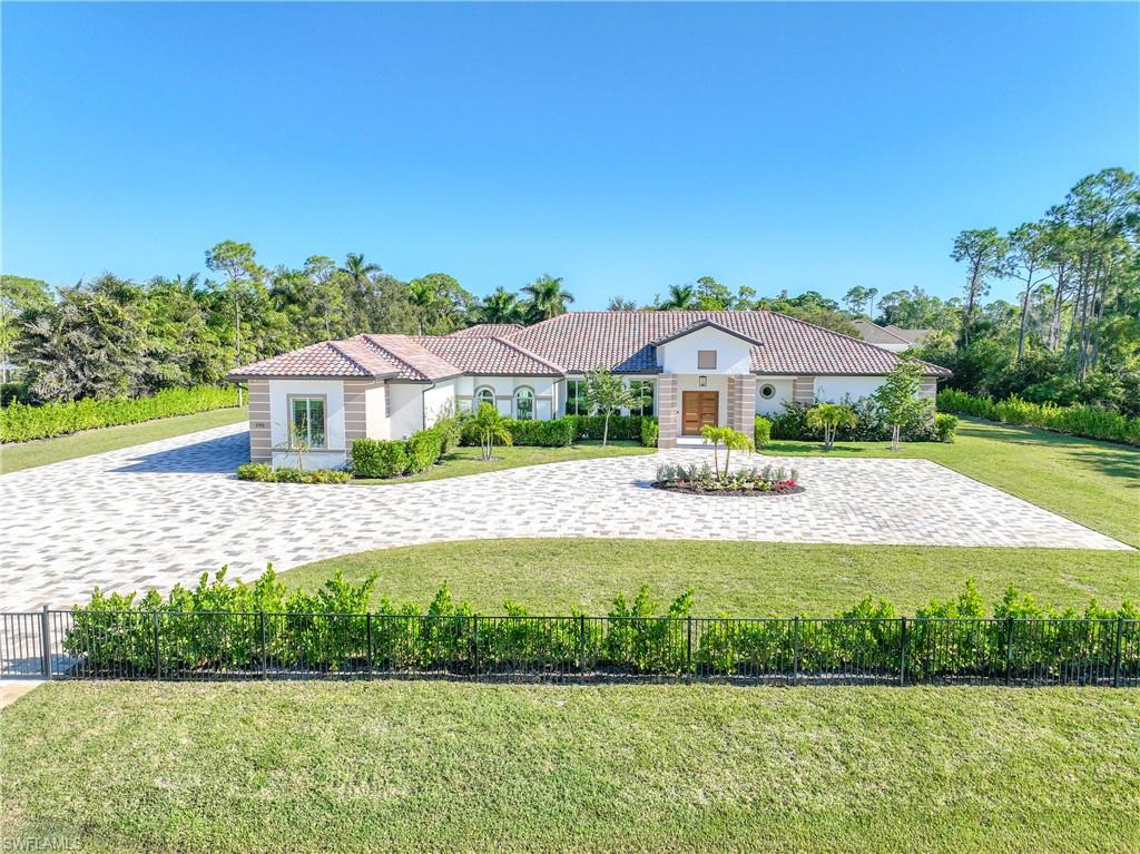 590 Carica Rd Property Photo 3