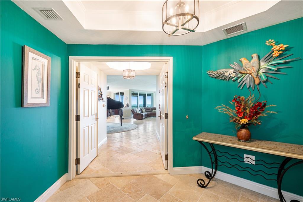 455 Cove Tower Dr 1101 Property Photo 4