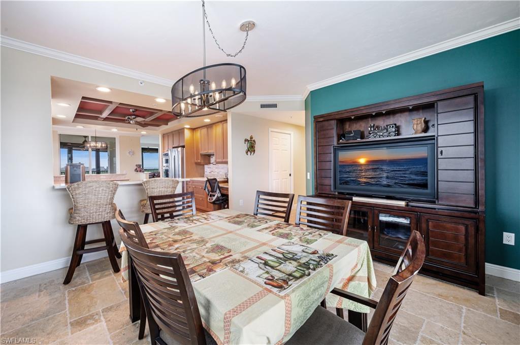 455 Cove Tower Dr 1101 Property Photo 16