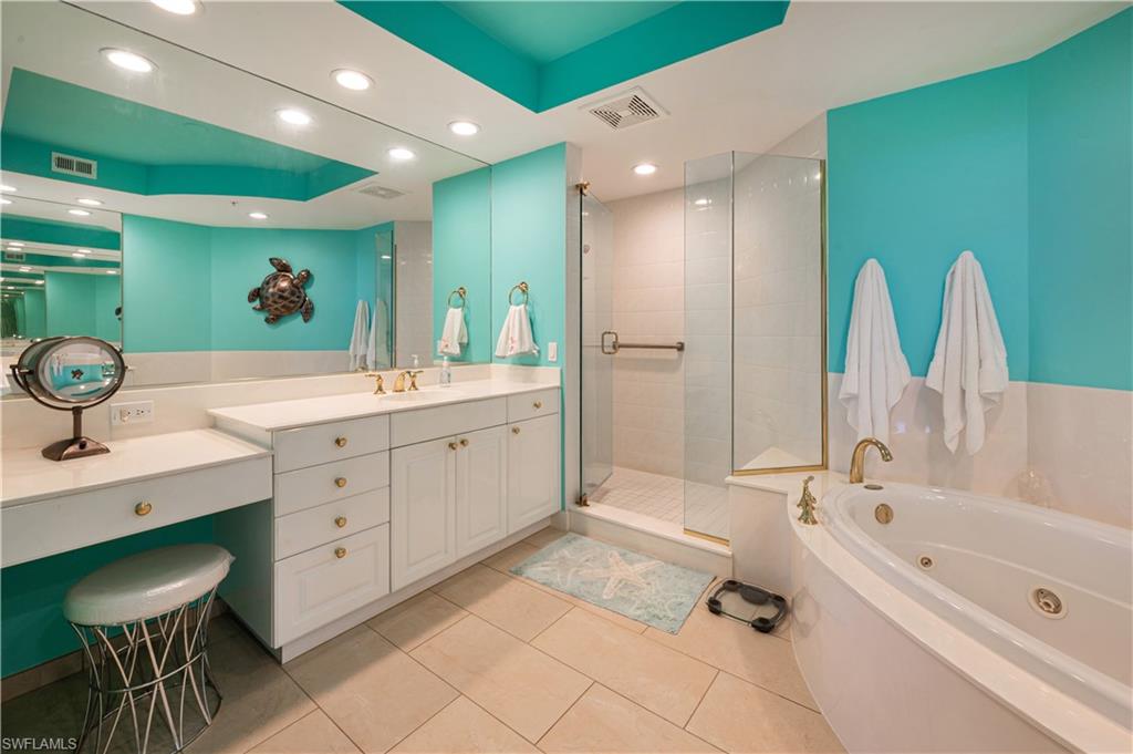 455 Cove Tower Dr 1101 Property Photo 22