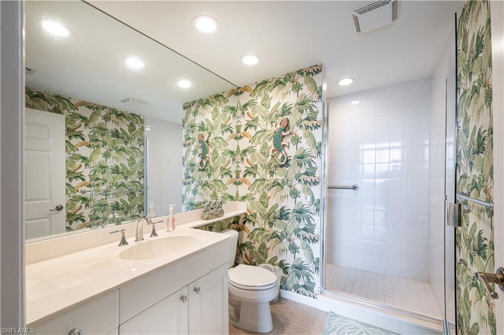 455 Cove Tower Dr 1101 Property Photo 25