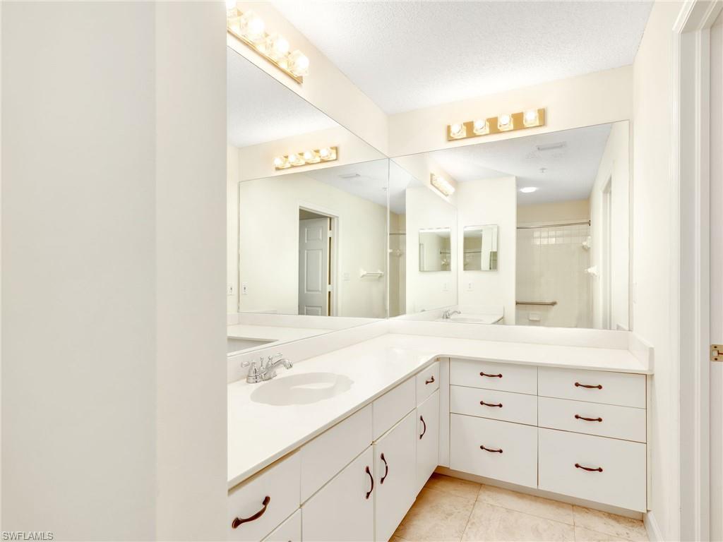 900 Arbor Lake Dr 9-206 Property Photo 24