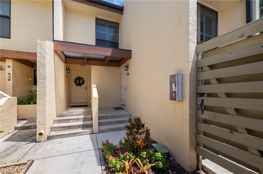 8765 Lateen Ln 203 Property Photo 2