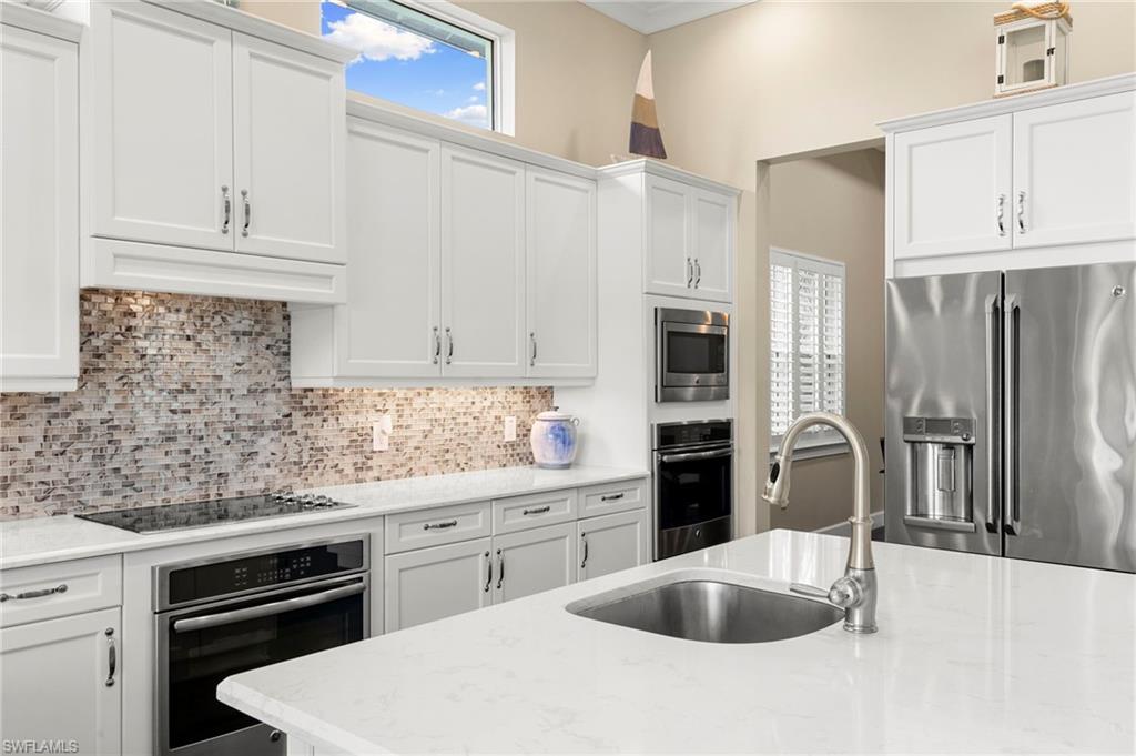4922 Andros Dr Property Photo 6