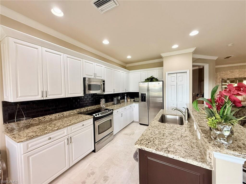 28119 Tamberine Ct 1412 Property Photo 18