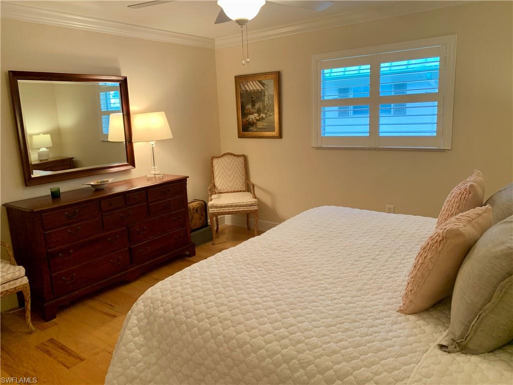 333 Harbour Dr # 211 Property Photo 34