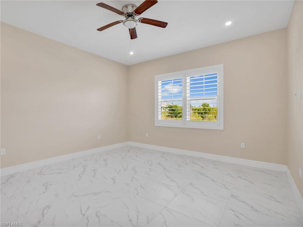 257 Indies Dr E 102 Property Photo 23