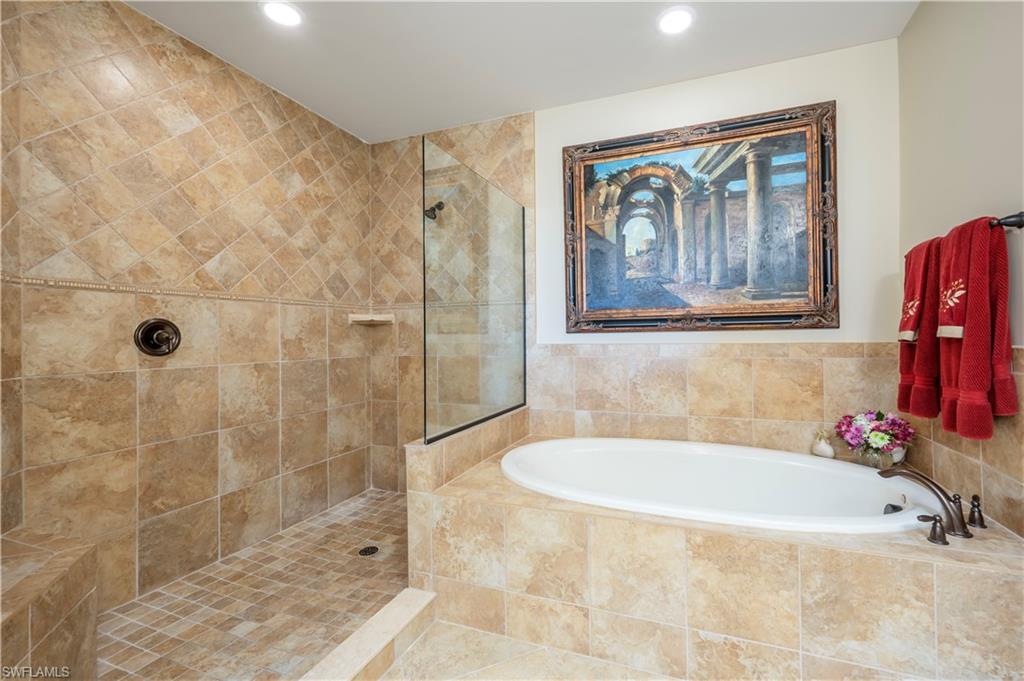 2555 Marquesa Royale Ln 1-301 Property Photo 25