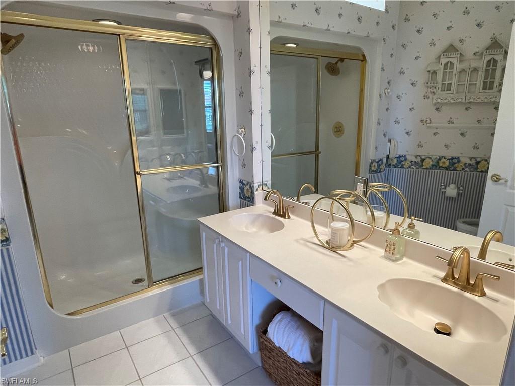 8405 Excalibur Cir D3 Property Photo 17