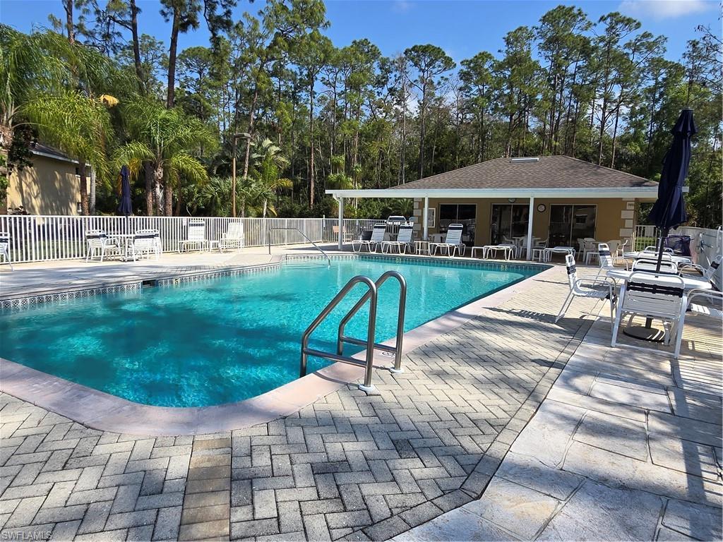 5622 Woodmere Lake Cir B102 Property Photo 1