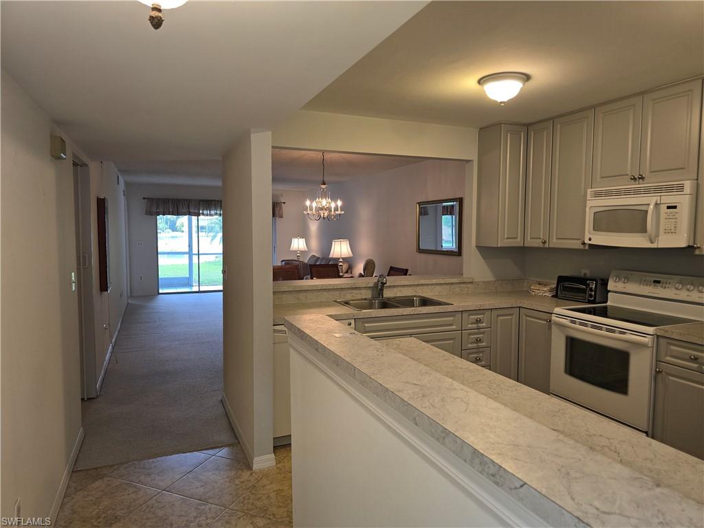 5622 Woodmere Lake Cir B102 Property Photo 17