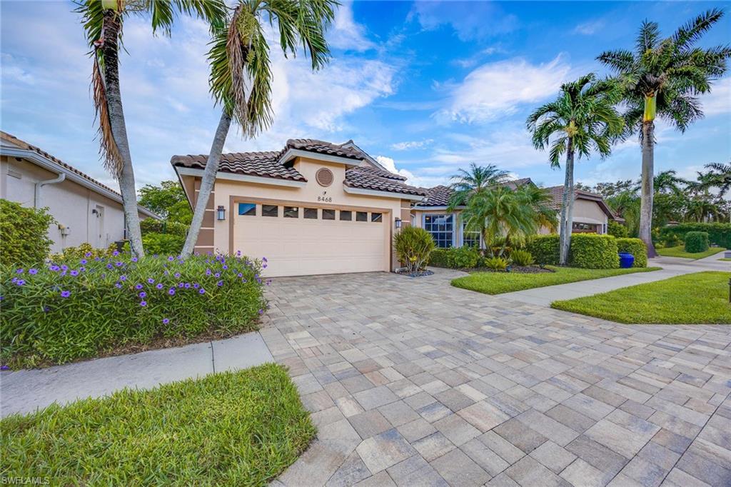 8468 Indian Wells Way Property Photo 3