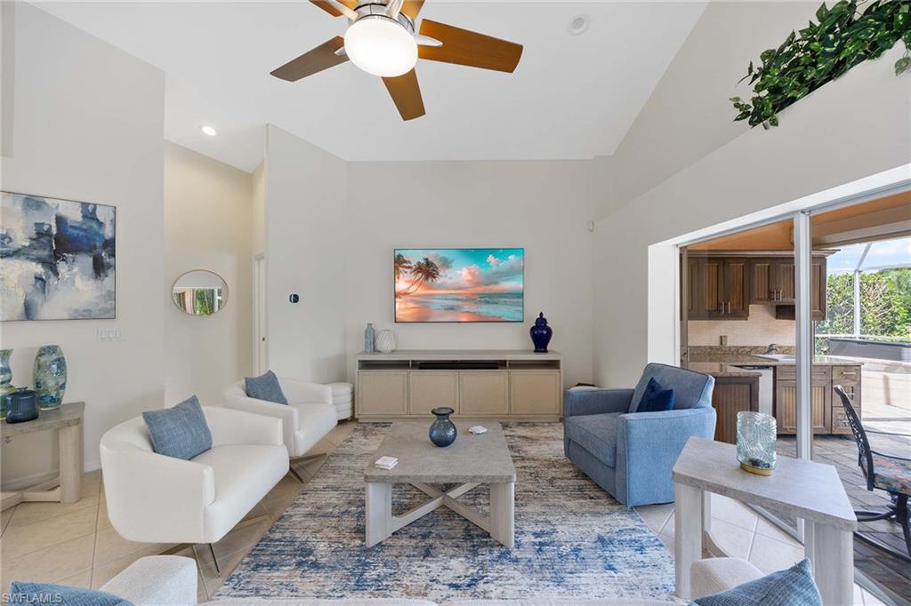 8468 Indian Wells Way Property Photo 8