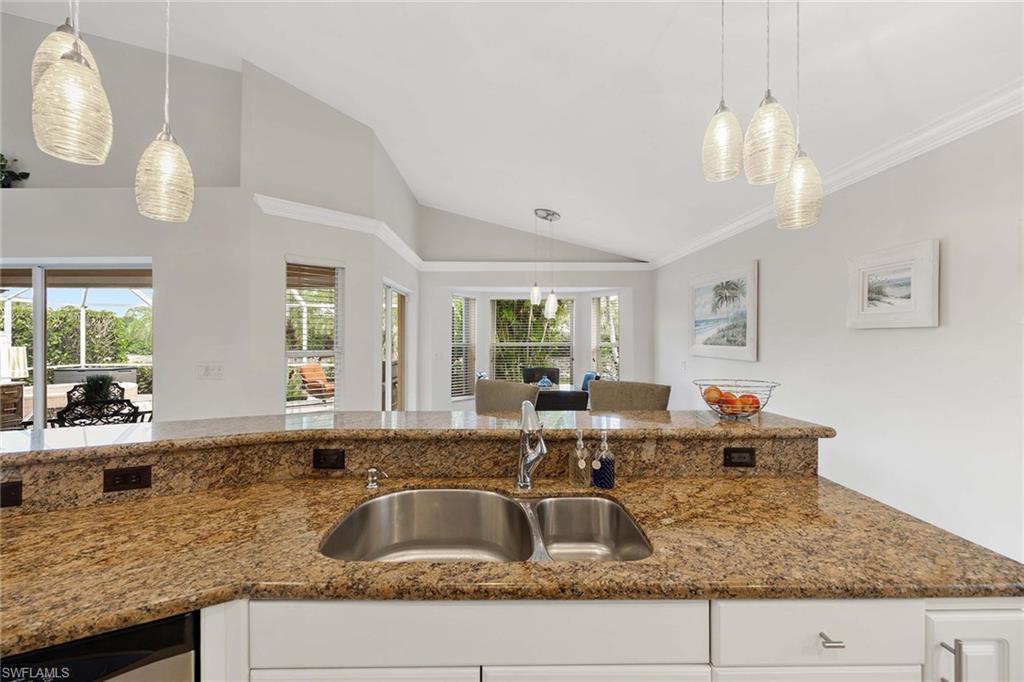 8468 Indian Wells Way Property Photo 16