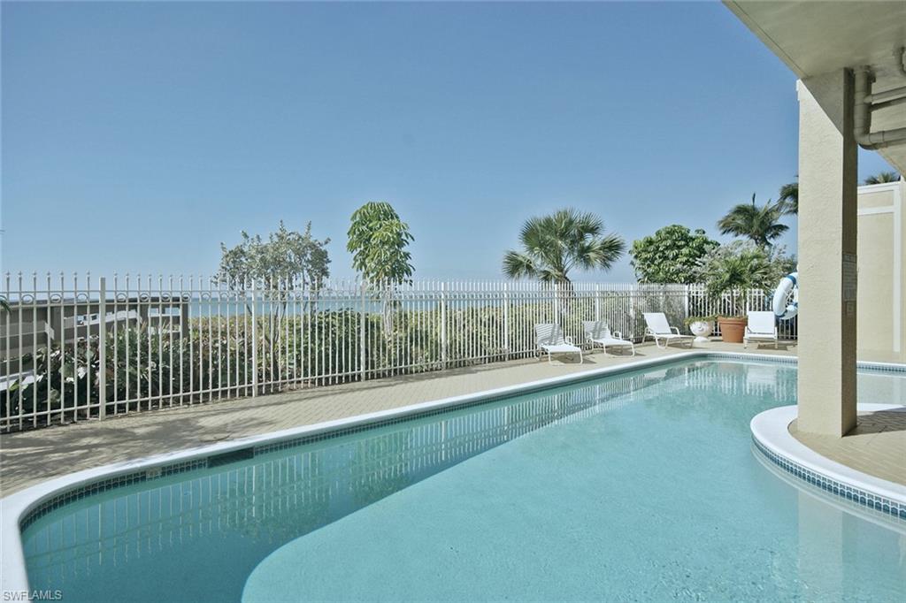 9577 Gulf Shore Dr 601 Property Photo 19