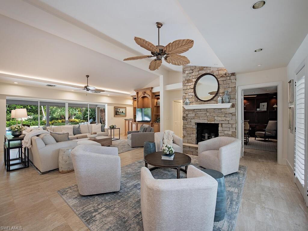 225075452 Property Photo 12