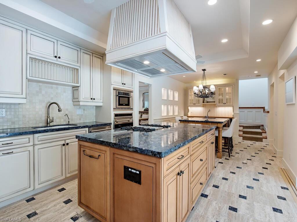 225075452 Property Photo 19