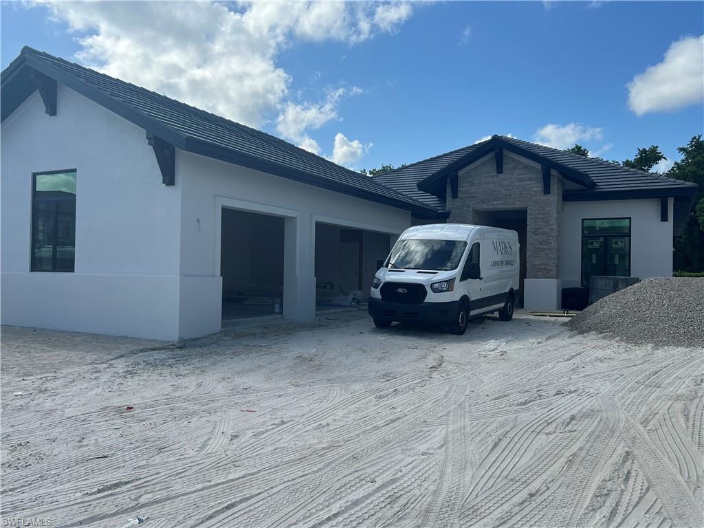 6654 Palisades Ave Property Photo 3