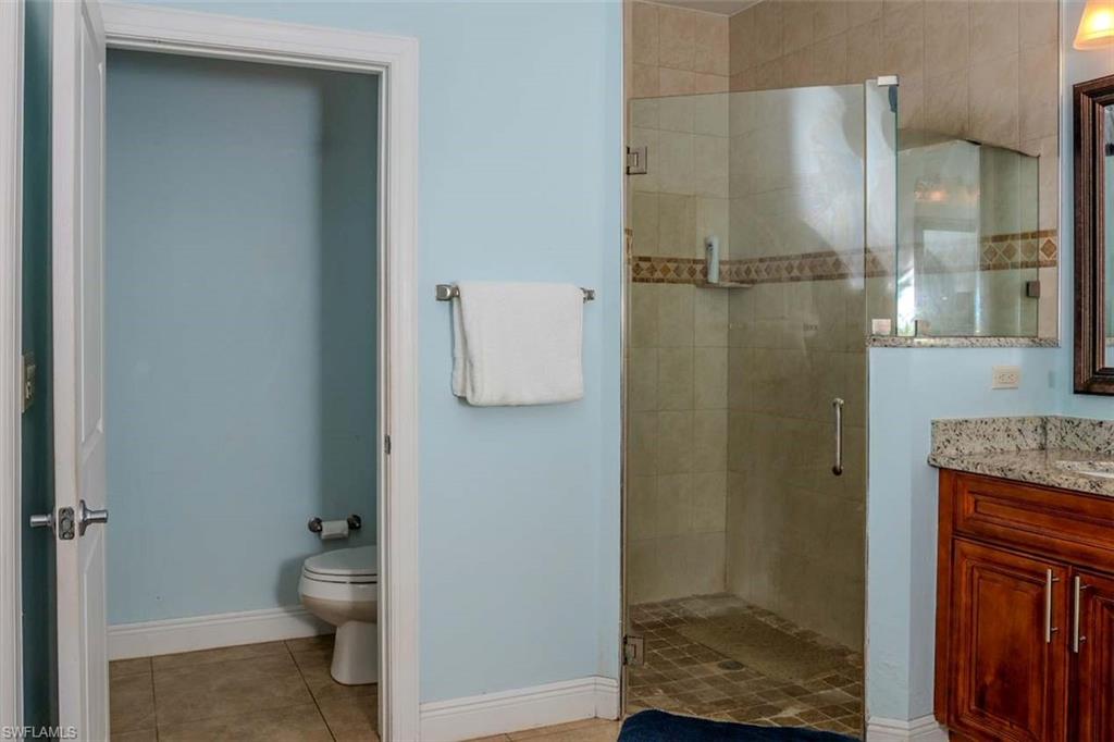 2735 12th Ave Ne Property Photo 18