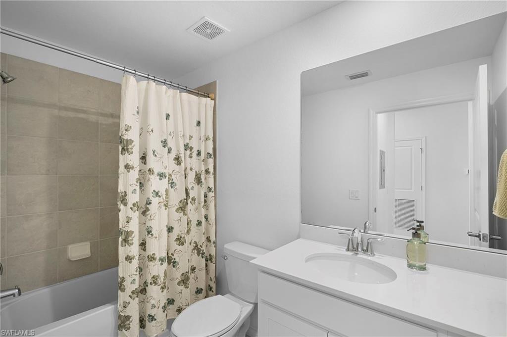 15285 Green Acres Ave # 433 Property Photo 24