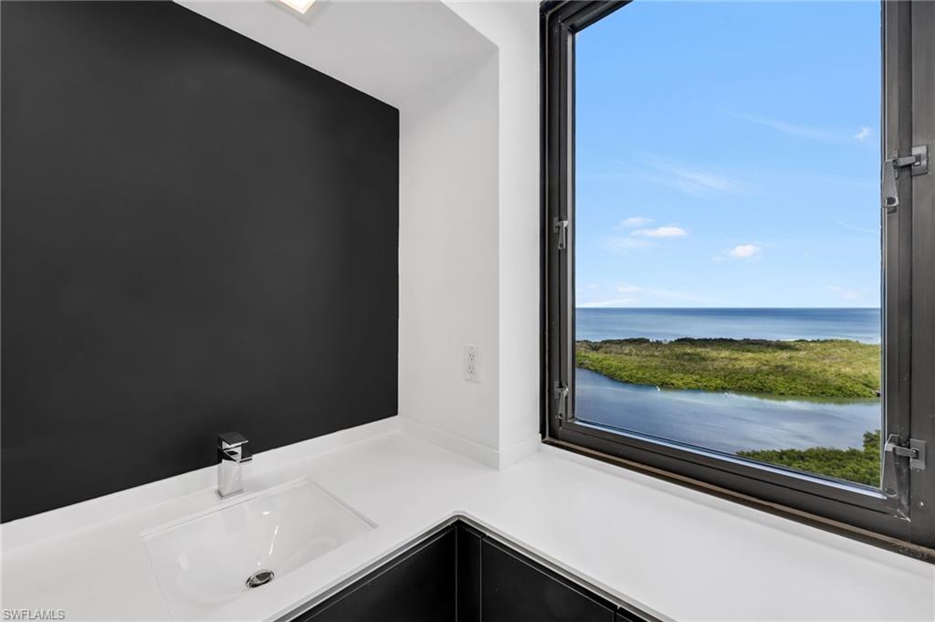 5555 Heron Point Dr 2101 Property Photo 19
